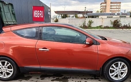 Renault Megane III, 2010 год, 700 000 рублей, 2 фотография