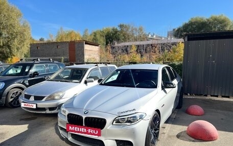 BMW 5 серия, 2014 год, 2 350 000 рублей, 6 фотография
