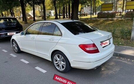 Mercedes-Benz C-Класс, 2011 год, 1 100 000 рублей, 2 фотография