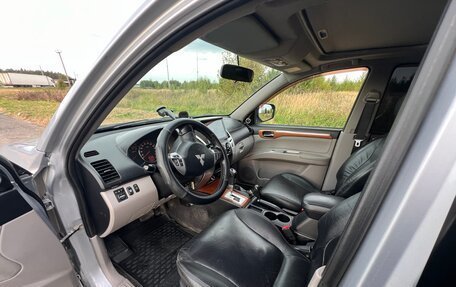 Mitsubishi Pajero Sport II рестайлинг, 2008 год, 1 400 000 рублей, 9 фотография