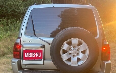 Mitsubishi Pajero III рестайлинг, 2004 год, 1 150 000 рублей, 2 фотография