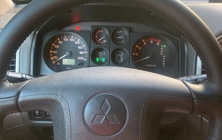 Mitsubishi Pajero III рестайлинг, 2004 год, 1 150 000 рублей, 10 фотография