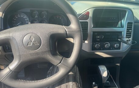 Mitsubishi Pajero III рестайлинг, 2004 год, 1 150 000 рублей, 27 фотография