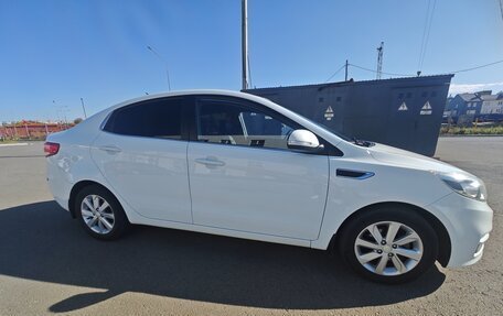 KIA Rio III рестайлинг, 2015 год, 1 070 000 рублей, 11 фотография