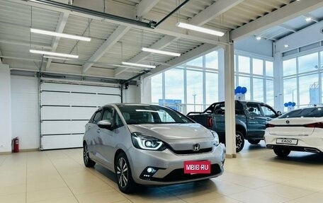 Honda Fit, 2020 год, 1 329 000 рублей, 8 фотография