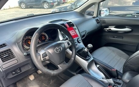Toyota Auris II, 2012 год, 925 000 рублей, 9 фотография