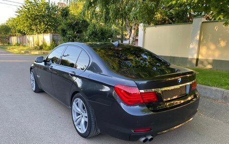 BMW 7 серия, 2009 год, 2 300 000 рублей, 3 фотография