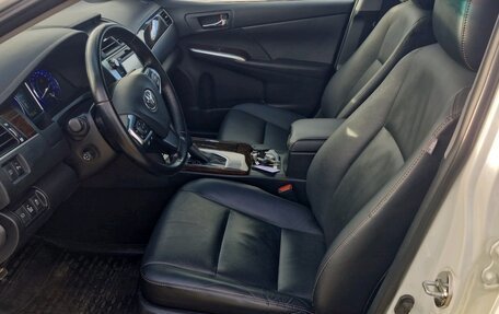 Toyota Camry, 2015 год, 2 140 000 рублей, 6 фотография