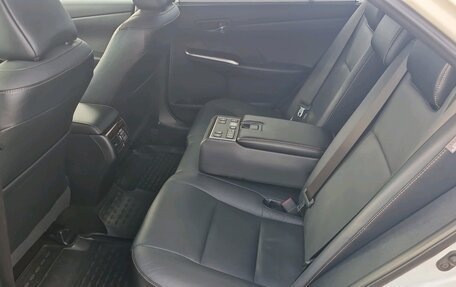 Toyota Camry, 2015 год, 2 140 000 рублей, 7 фотография