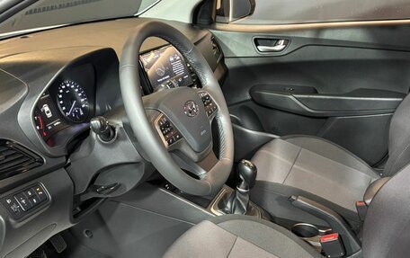 Hyundai Solaris II рестайлинг, 2021 год, 1 499 000 рублей, 8 фотография