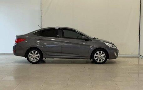 Hyundai Solaris II рестайлинг, 2013 год, 945 000 рублей, 11 фотография