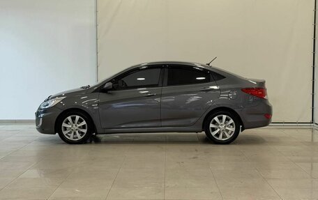 Hyundai Solaris II рестайлинг, 2013 год, 945 000 рублей, 10 фотография