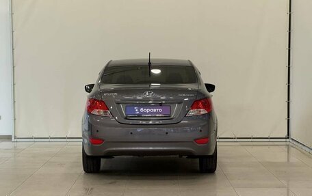 Hyundai Solaris II рестайлинг, 2013 год, 945 000 рублей, 8 фотография