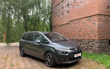 Citroen C4 Picasso II рестайлинг, 2016 год, 1 499 000 рублей, 2 фотография