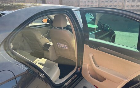 Skoda Superb III рестайлинг, 2017 год, 2 300 000 рублей, 12 фотография