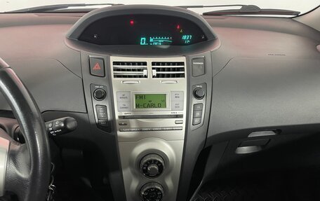 Toyota Yaris III рестайлинг, 2008 год, 499 000 рублей, 18 фотография