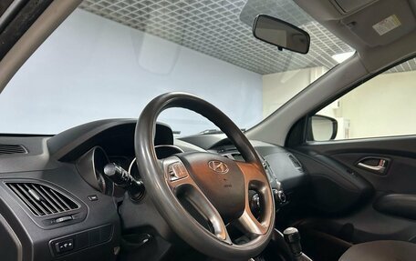 Hyundai ix35 I рестайлинг, 2011 год, 1 112 000 рублей, 10 фотография