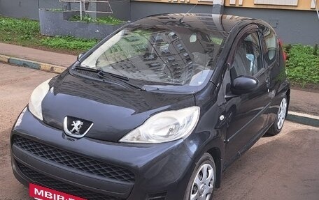 Peugeot 107 I рестайлинг, 2009 год, 395 000 рублей, 4 фотография