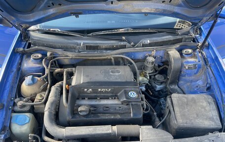 Volkswagen Golf IV, 2000 год, 270 000 рублей, 14 фотография