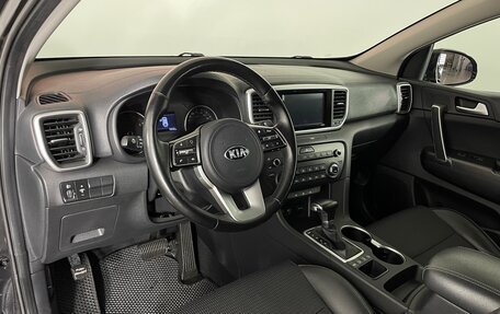 KIA Sportage IV рестайлинг, 2019 год, 2 340 000 рублей, 11 фотография