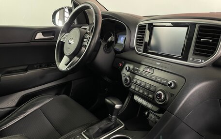 KIA Sportage IV рестайлинг, 2019 год, 2 340 000 рублей, 15 фотография