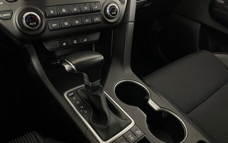 KIA Sportage IV рестайлинг, 2019 год, 2 340 000 рублей, 23 фотография
