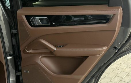 Porsche Cayenne III, 2022 год, 11 000 000 рублей, 15 фотография