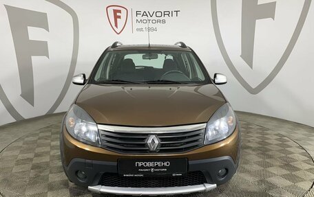 Renault Sandero I, 2013 год, 684 000 рублей, 2 фотография