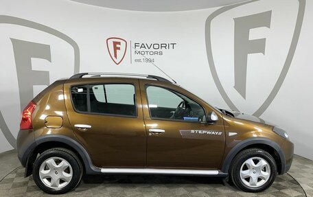 Renault Sandero I, 2013 год, 684 000 рублей, 4 фотография