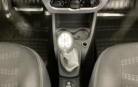 Renault Sandero I, 2013 год, 684 000 рублей, 13 фотография