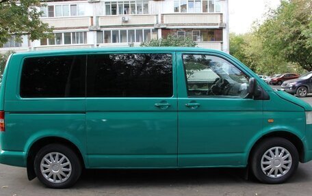 Volkswagen Caravelle T5, 2003 год, 850 000 рублей, 12 фотография