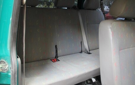 Volkswagen Caravelle T5, 2003 год, 850 000 рублей, 23 фотография