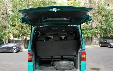 Volkswagen Caravelle T5, 2003 год, 850 000 рублей, 36 фотография