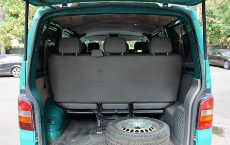 Volkswagen Caravelle T5, 2003 год, 850 000 рублей, 37 фотография