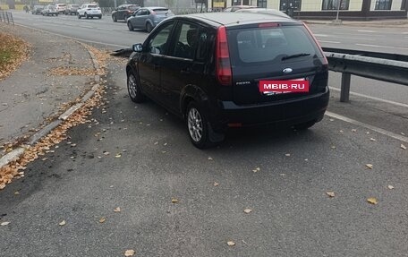 Ford Fiesta, 2005 год, 230 000 рублей, 3 фотография