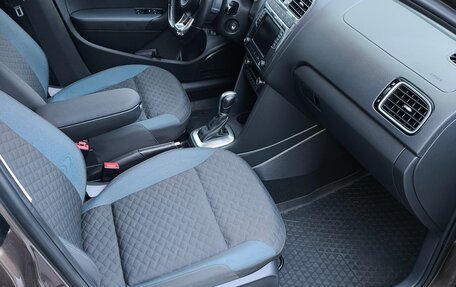 Volkswagen Polo VI (EU Market), 2019 год, 1 300 000 рублей, 13 фотография