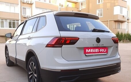 Volkswagen Tiguan II, 2022 год, 3 000 000 рублей, 9 фотография