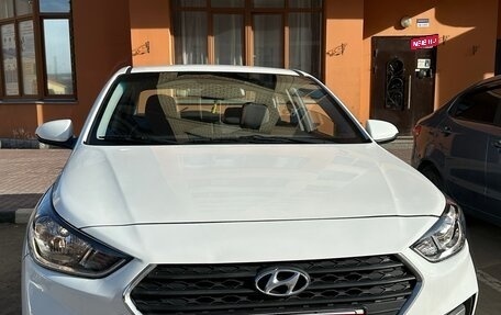 Hyundai Solaris II рестайлинг, 2017 год, 780 000 рублей, 7 фотография