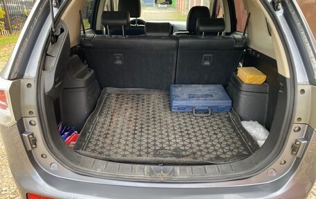 Mitsubishi Outlander III рестайлинг 3, 2012 год, 1 250 000 рублей, 12 фотография