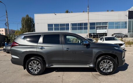 Mitsubishi Pajero Sport III рестайлинг, 2021 год, 3 750 000 рублей, 4 фотография