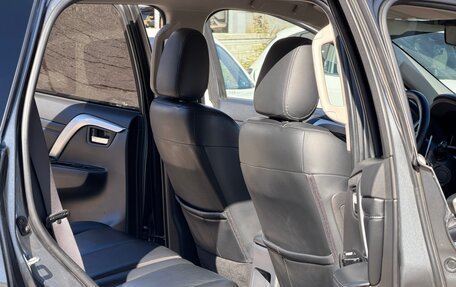 Mitsubishi Pajero Sport III рестайлинг, 2021 год, 3 750 000 рублей, 24 фотография