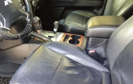 Mitsubishi Pajero IV, 2008 год, 1 300 000 рублей, 14 фотография