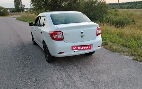 Renault Logan II, 2017 год, 505 000 рублей, 7 фотография