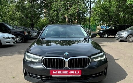 BMW 5 серия, 2020 год, 3 490 000 рублей, 8 фотография