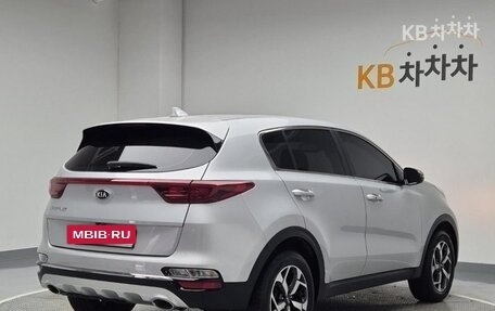 KIA Sportage IV рестайлинг, 2022 год, 1 720 000 рублей, 2 фотография