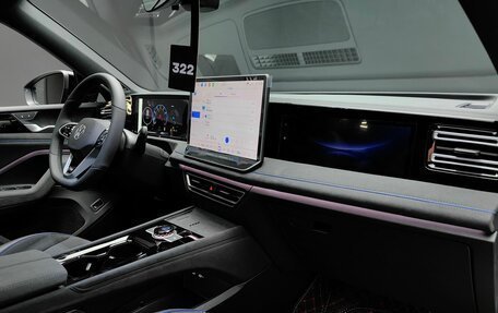 Volkswagen Tiguan, 2025 год, 5 200 000 рублей, 26 фотография