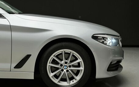 BMW 5 серия, 2019 год, 3 650 000 рублей, 9 фотография