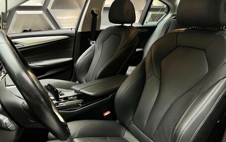BMW 5 серия, 2019 год, 3 650 000 рублей, 14 фотография