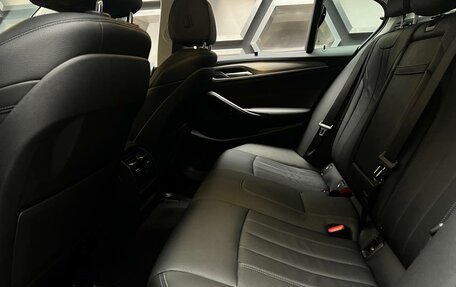 BMW 5 серия, 2019 год, 3 650 000 рублей, 24 фотография