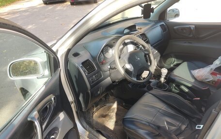 Mitsubishi Space Star I рестайлинг, 2004 год, 220 000 рублей, 8 фотография